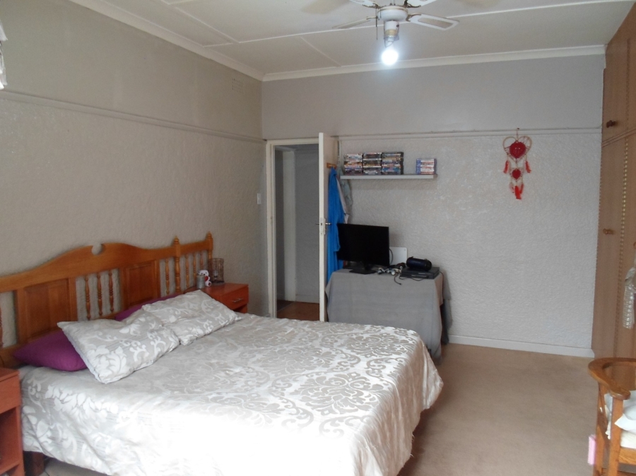 3 Bedroom Property for Sale in Rouxpark Western Cape